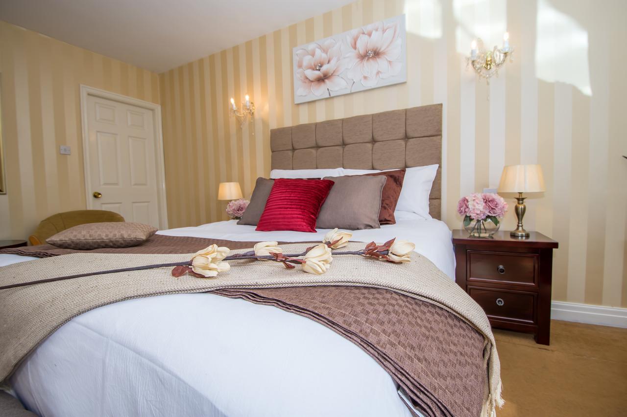 NormanHurst Hotel Sale Buitenkant foto