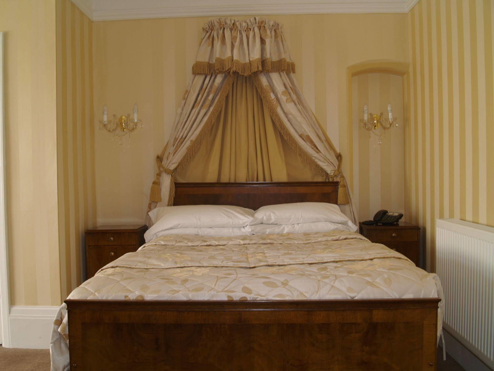 NormanHurst Hotel Sale Buitenkant foto