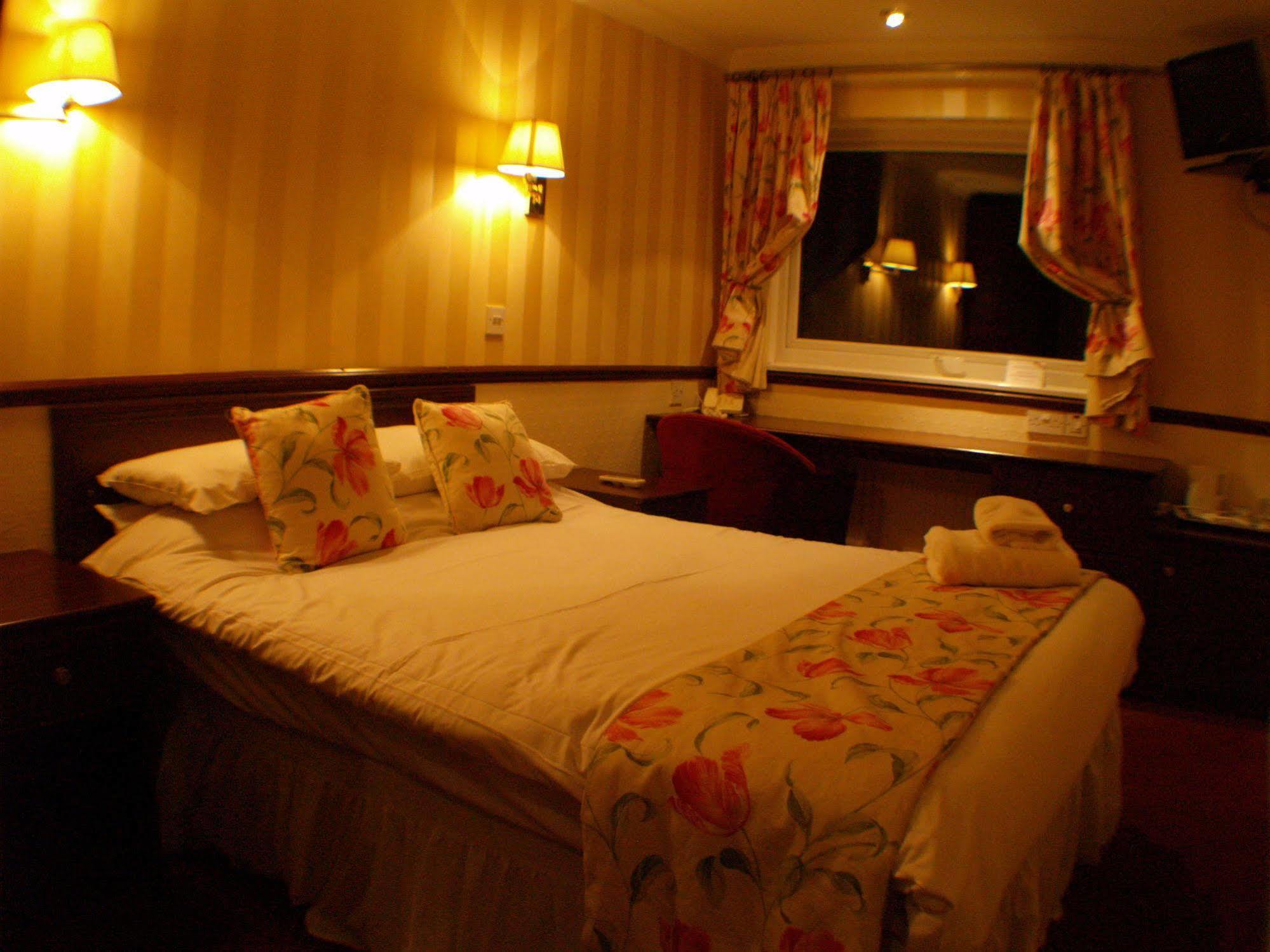 NormanHurst Hotel Sale Buitenkant foto