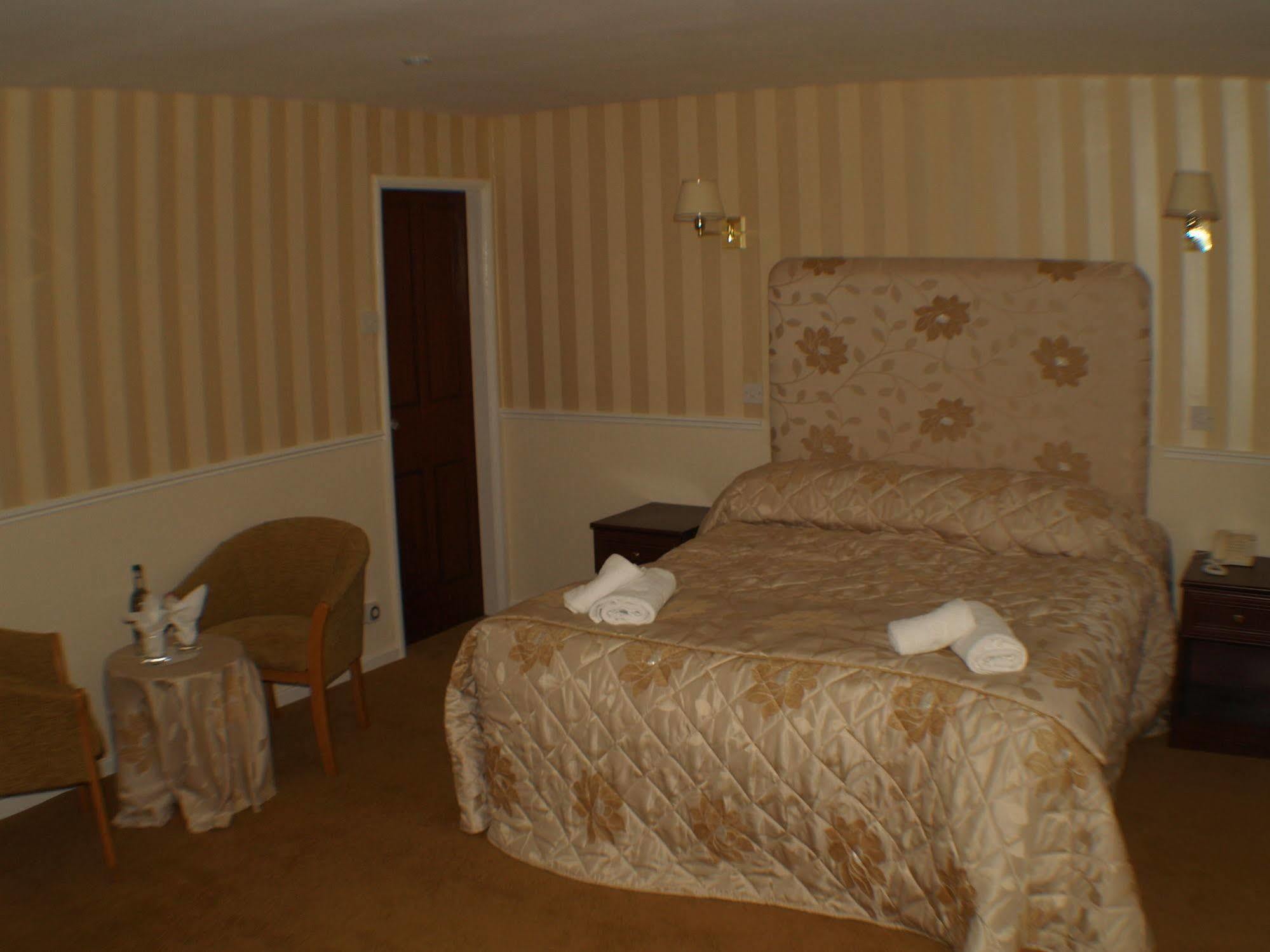 NormanHurst Hotel Sale Buitenkant foto